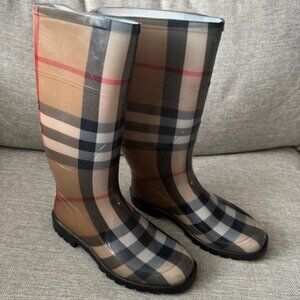 Burberry Beige House Check Mid Calf Rubber Rain Boots, Size UK 4 EUR 37